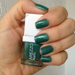 Esmalte da semana: verde da Arezzo Nails.