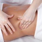 Benefícios da estética corporal: massagem redutora.