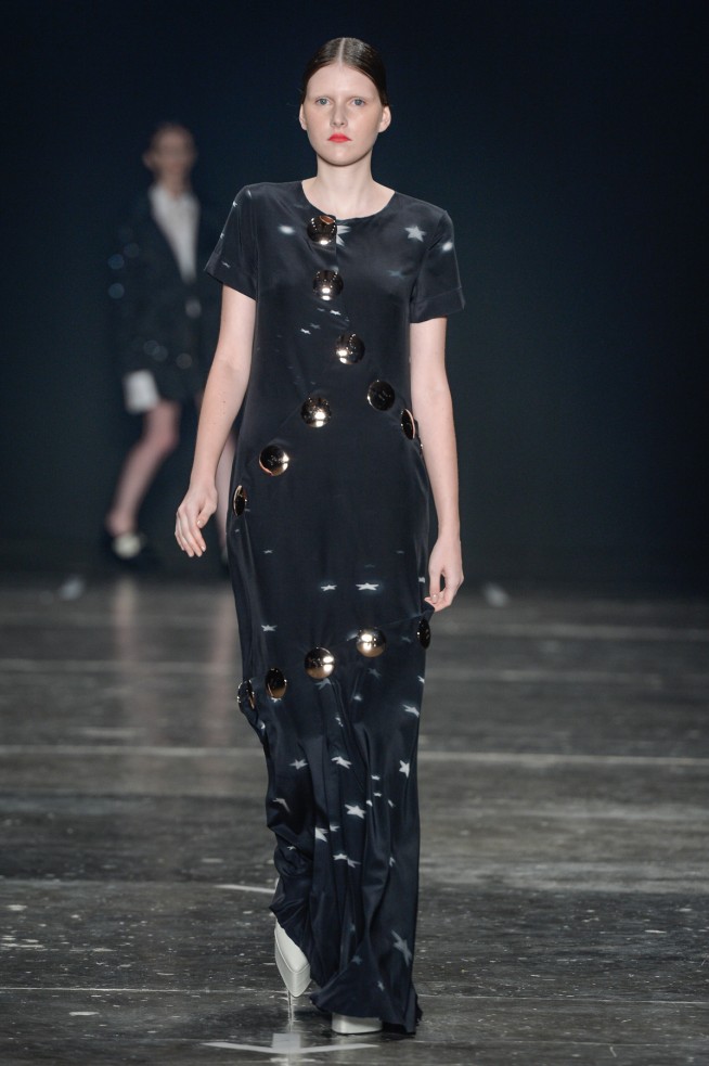 apartamento05-spfw-verao17-lookbook-04-654x983