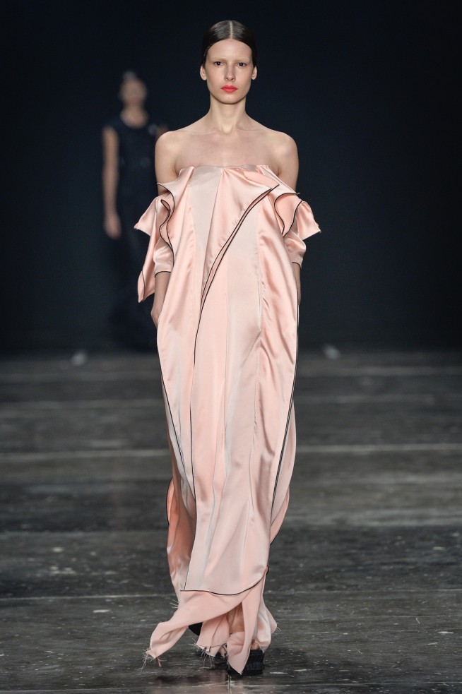 apartamento05-spfw-verao17-lookbook-10-654x983