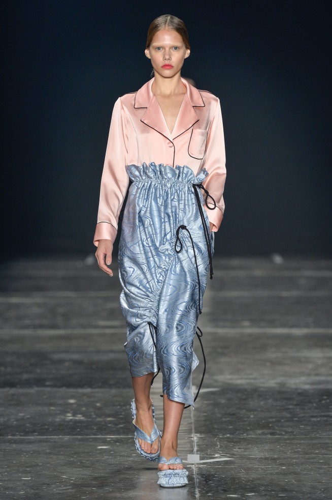 apartamento05-spfw-verao17-lookbook-13-654x983