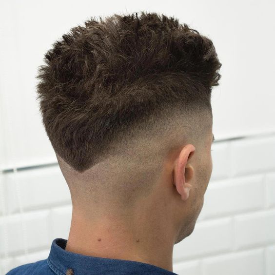 corte de cabelo disfarçado masculino