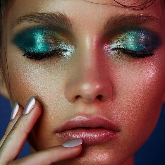 Maquiagens multicoloridas usáveis na vida real!, por Alessandra Faria