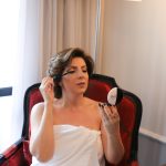 Como disfarçar rugas e linhas de expressão com maquiagem.