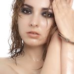 Como usar maquiagem em dias quentes sem derreter.